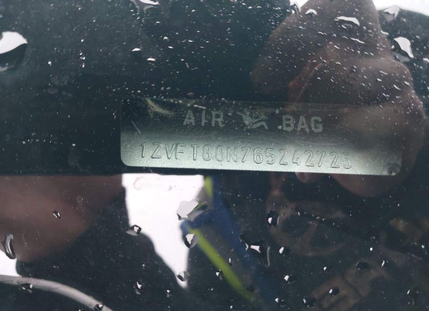 Photo 9 of 2006 Ford Mustang V6 (VIN 1ZVFT80N765242725)