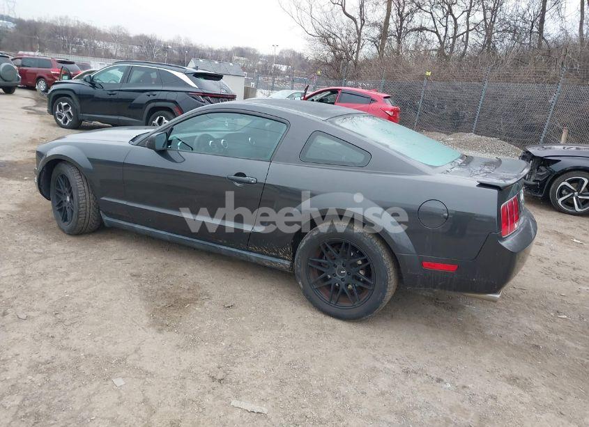Photo 3 of 2007 Ford Mustang V6 DELUXE/V6 PREMIUM (VIN 1ZVFT80N775324553)