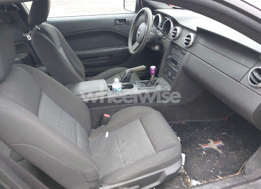 Photo 5 of 2007 Ford Mustang V6 DELUXE/V6 PREMIUM (VIN 1ZVFT80N775324553)