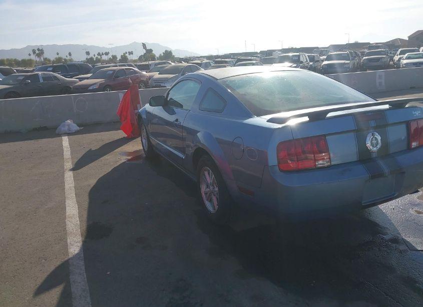Photo 3 of 2007 Ford Mustang V6 DELUXE/V6 PREMIUM (VIN 1ZVFT80N775350280)