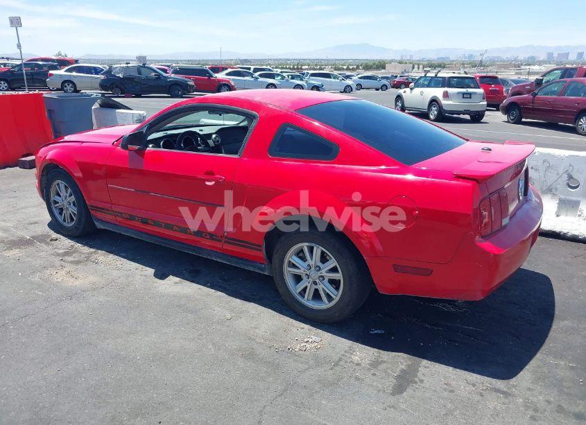 Photo 3 of 2007 Ford Mustang V6 DELUXE/V6 PREMIUM (VIN 1ZVFT80N775352384)