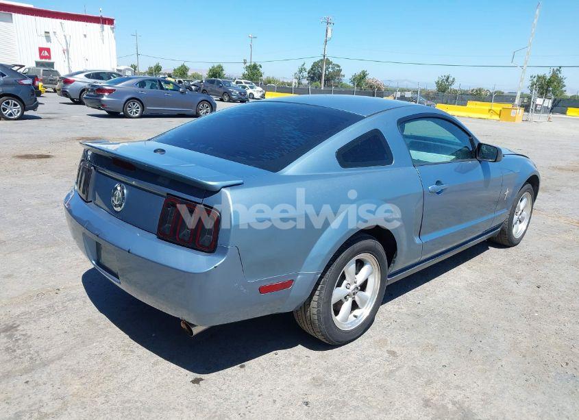 Photo 4 of 2007 Ford Mustang V6 DELUXE/V6 PREMIUM (VIN 1ZVFT80N775363725)