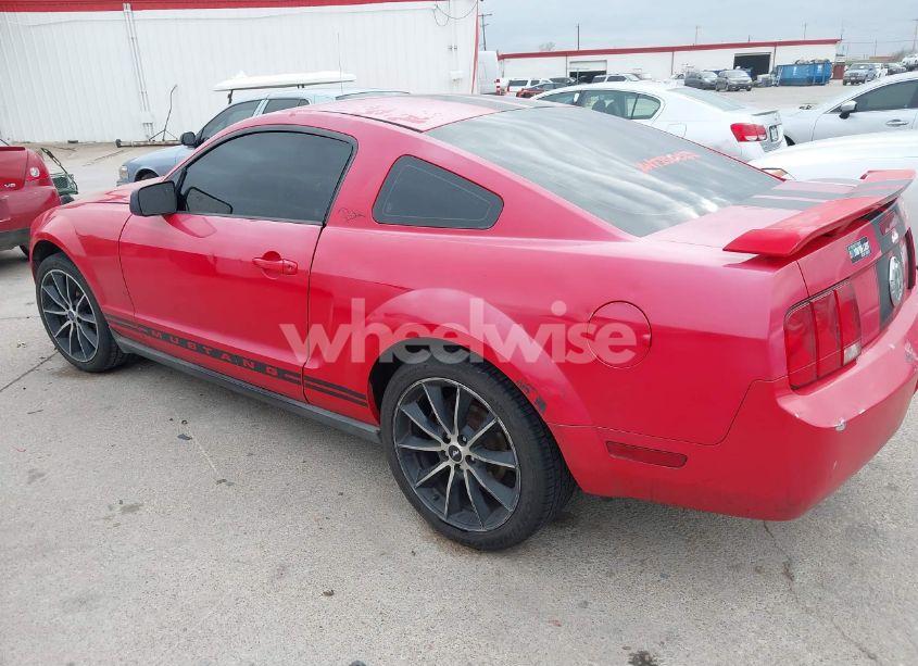 Photo 3 of 2005 Ford Mustang V6 DELUXE/V6 PREMIUM (VIN 1ZVFT80N855159495)