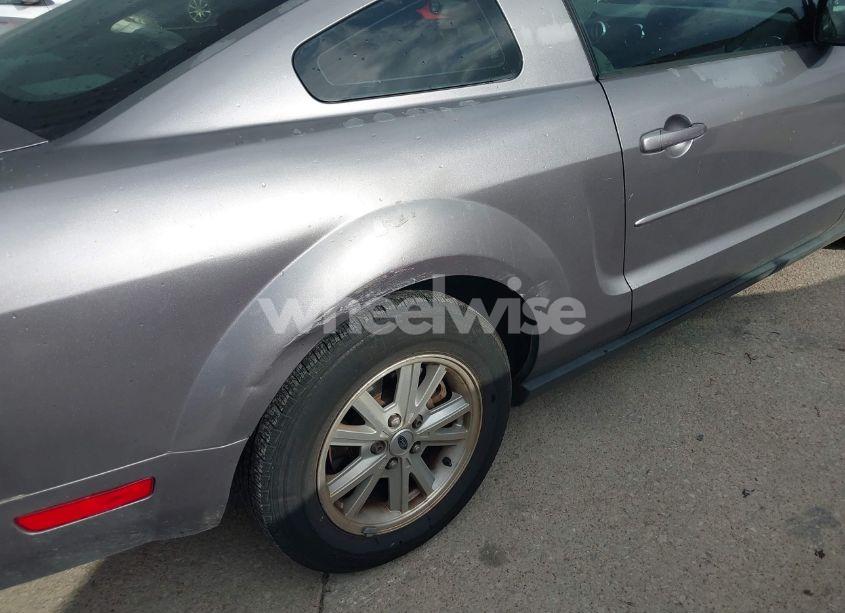 Photo 12 of 2006 Ford Mustang V6 (VIN 1ZVFT80N865104708)