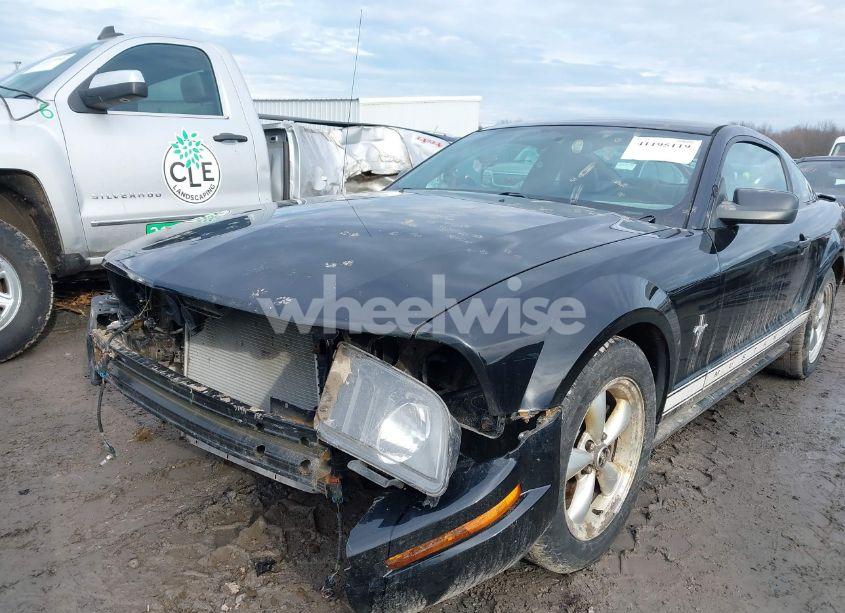 Photo 2 of 2007 Ford Mustang V6 DELUXE/V6 PREMIUM (VIN 1ZVFT80N875241682)