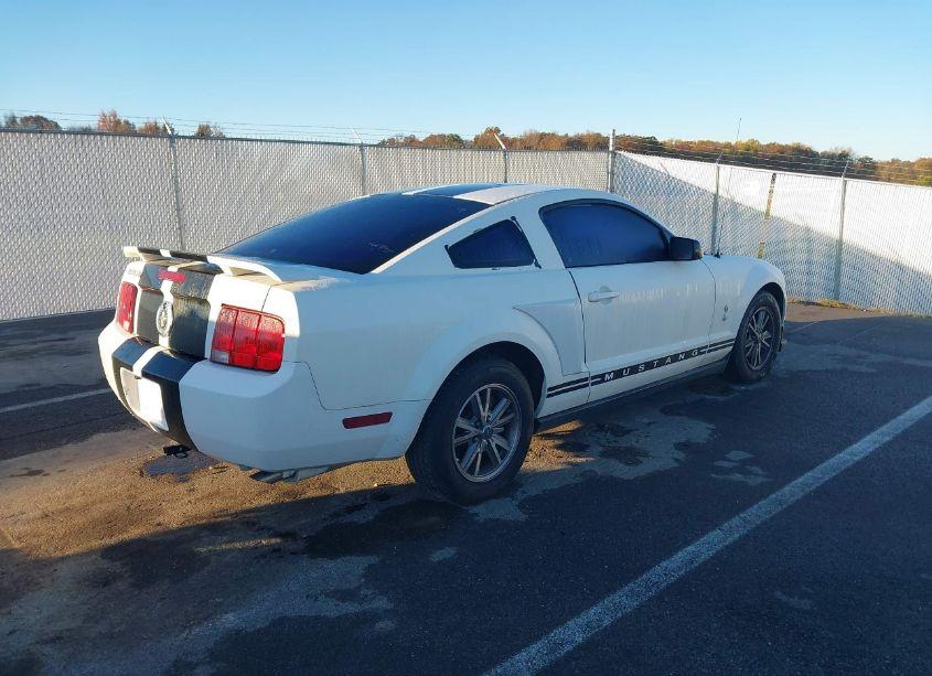 Photo 4 of 2005 Ford Mustang V6 DELUXE/V6 PREMIUM (VIN 1ZVFT80N955131012)