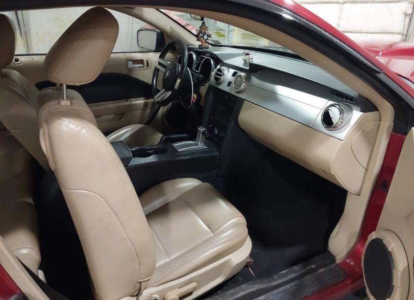 Photo 5 of 2006 Ford Mustang V6 (VIN 1ZVFT80N965115264)