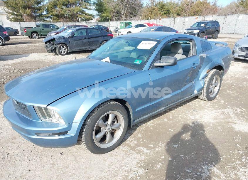 Photo 2 of 2006 Ford Mustang V6 (VIN 1ZVFT80N965136812)
