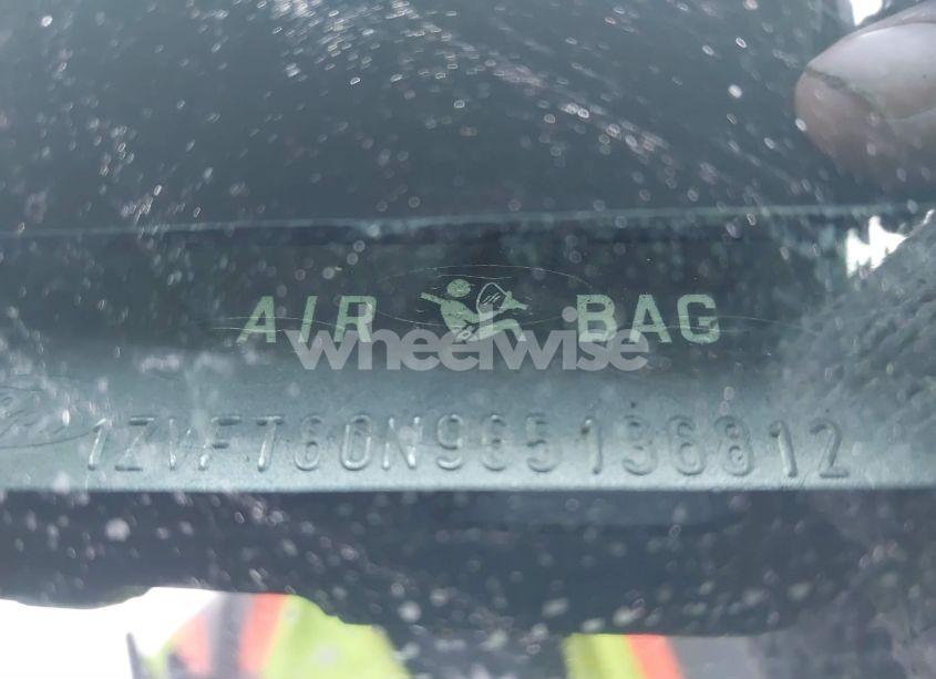 Photo 9 of 2006 Ford Mustang V6 (VIN 1ZVFT80N965136812)