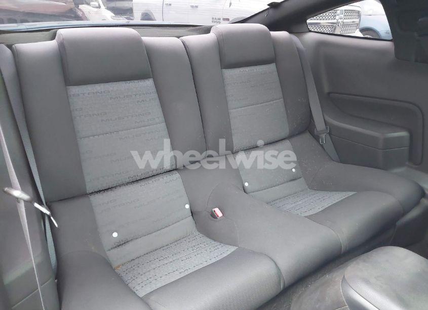 Photo 8 of 2007 Ford Mustang V6 DELUXE/V6 PREMIUM (VIN 1ZVFT80N975231968)