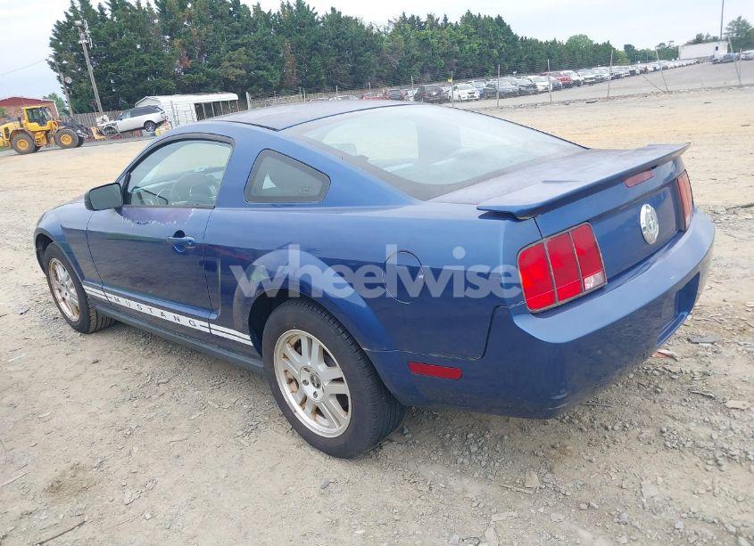 Photo 3 of 2007 Ford Mustang V6 DELUXE/V6 PREMIUM (VIN 1ZVFT80N975270219)