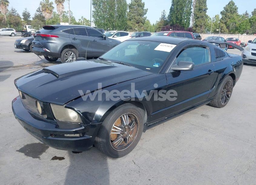 Photo 2 of 2007 Ford Mustang V6 DELUXE/V6 PREMIUM (VIN 1ZVFT80N975282483)