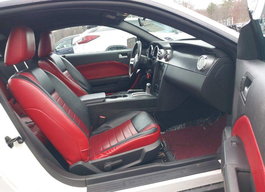 Photo 5 of 2007 Ford Mustang V6 DELUXE/V6 PREMIUM (VIN 1ZVFT80N975358736)