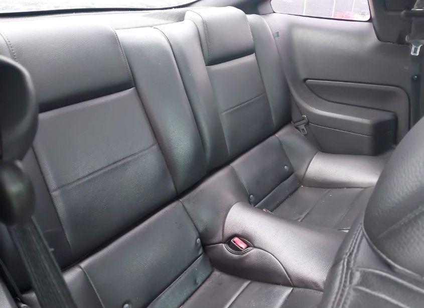 Photo 8 of 2005 Ford Mustang V6 DELUXE/V6 PREMIUM (VIN 1ZVFT80NX55167498)