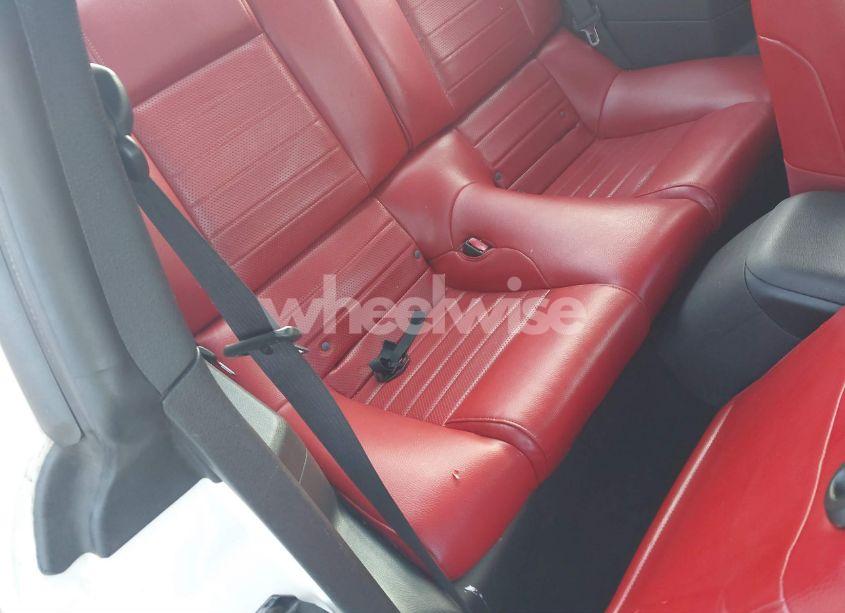 Photo 8 of 2005 Ford Mustang V6 DELUXE/V6 PREMIUM (VIN 1ZVFT80NX55249389)