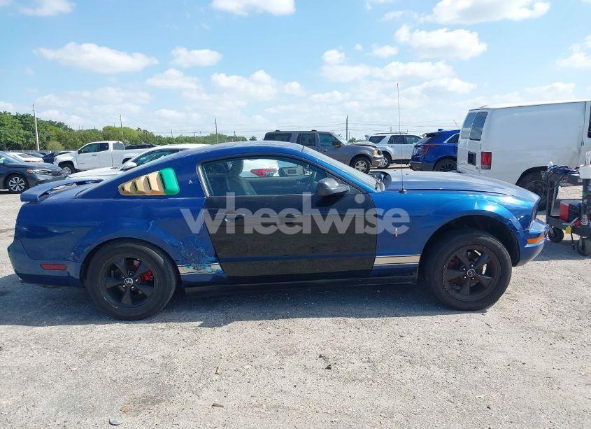 Photo 14 of 2006 Ford Mustang V6 (VIN 1ZVFT80NX65129626)