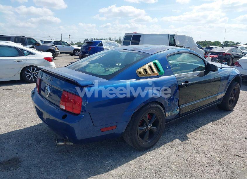 Photo 4 of 2006 Ford Mustang V6 (VIN 1ZVFT80NX65129626)