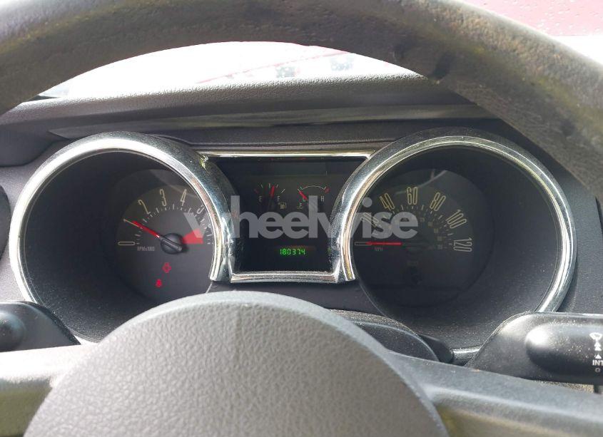 Photo 7 of 2006 Ford Mustang V6 (VIN 1ZVFT80NX65137435)