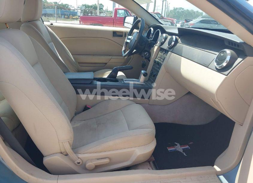 Photo 5 of 2006 Ford Mustang V6 (VIN 1ZVFT80NX65157362)