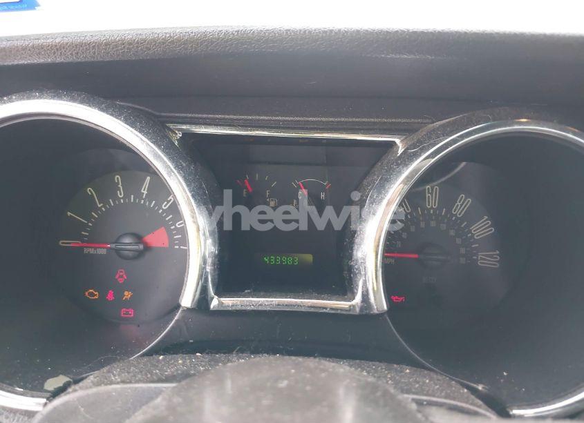 Photo 7 of 2006 Ford Mustang V6 (VIN 1ZVFT80NX65240676)