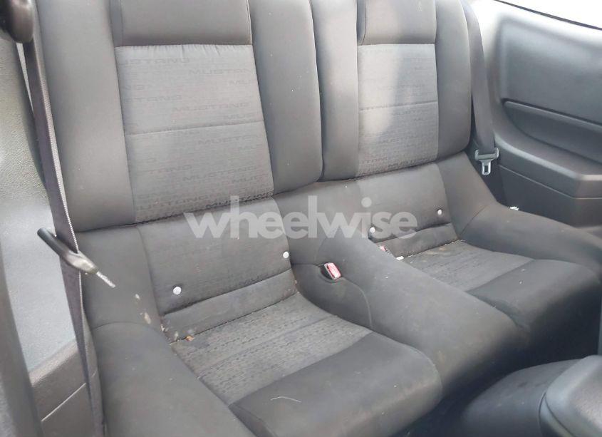 Photo 8 of 2006 Ford Mustang V6 (VIN 1ZVFT80NX65240676)