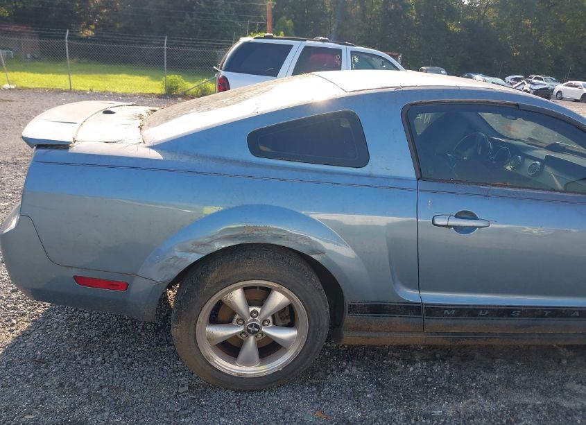 Photo 14 of 2007 Ford Mustang V6 DELUXE/V6 PREMIUM (VIN 1ZVFT80NX75216198)