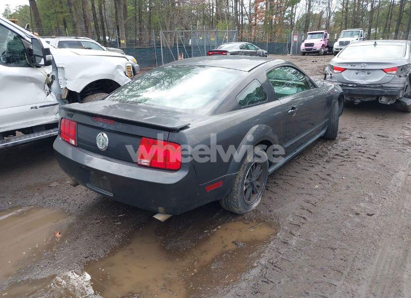 Photo 4 of 2007 Ford Mustang V6 DELUXE/V6 PREMIUM (VIN 1ZVFT80NX75253963)
