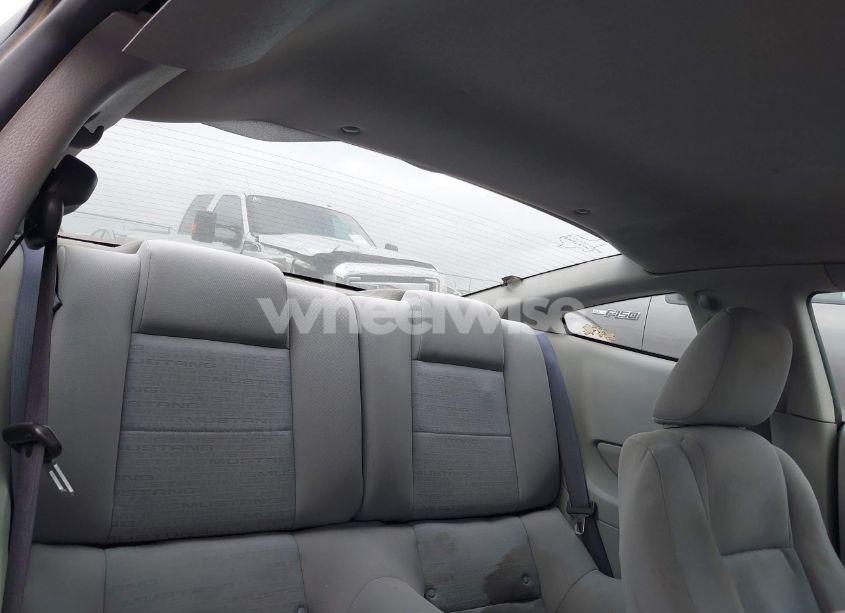 Photo 8 of 2007 Ford Mustang V6 DELUXE/V6 PREMIUM (VIN 1ZVFT80NX75285246)