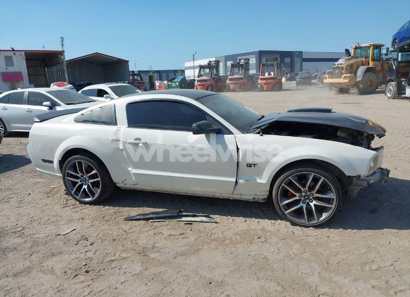 Photo 12 of 2005 Ford Mustang GT DELUXE/GT PREMIUM (VIN 1ZVFT82H055210222)