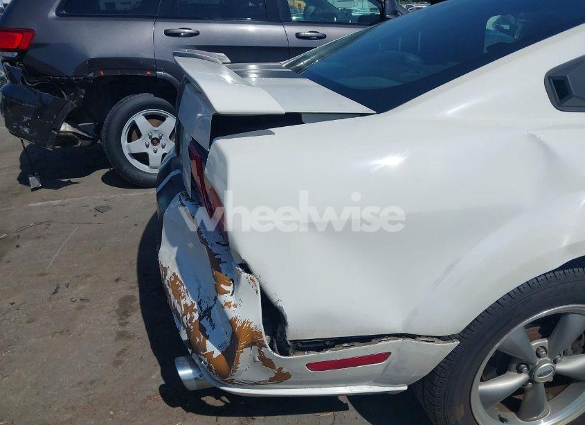 Photo 12 of 2005 Ford Mustang GT DELUXE/GT PREMIUM (VIN 1ZVFT82H155226414)