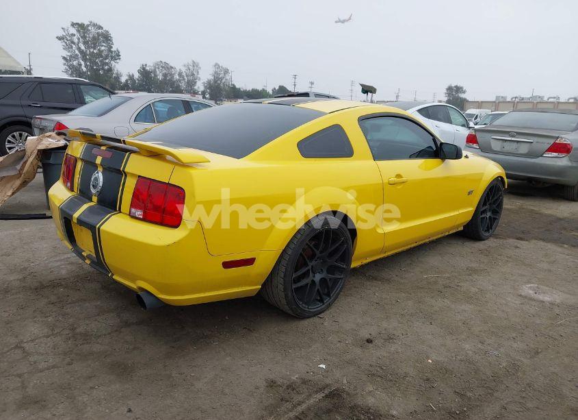 Photo 4 of 2006 Ford Mustang GT (VIN 1ZVFT82H165206827)