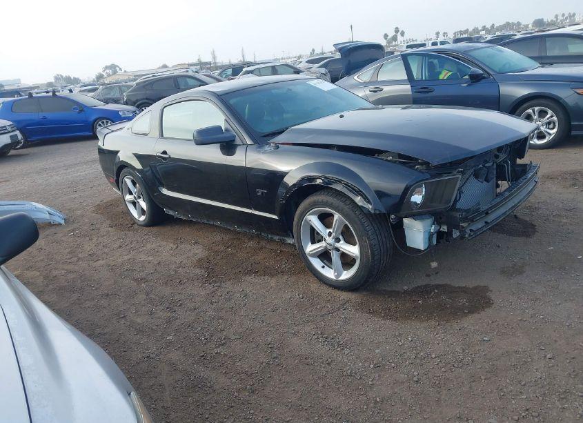 2006 Ford Mustang GT (VIN 1ZVFT82H165240282) main photo