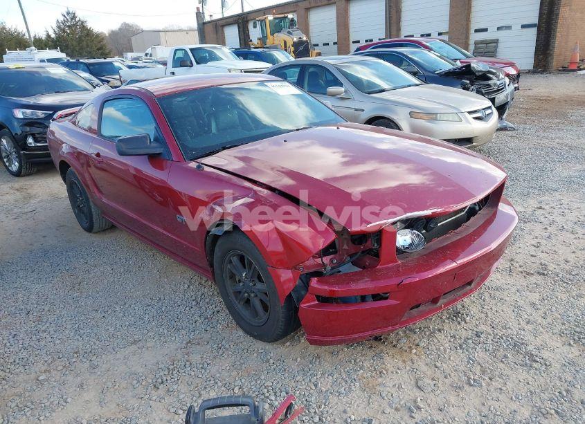 2007 Ford Mustang GT DELUXE/GT PREMIUM (VIN 1ZVFT82H175287958) main photo