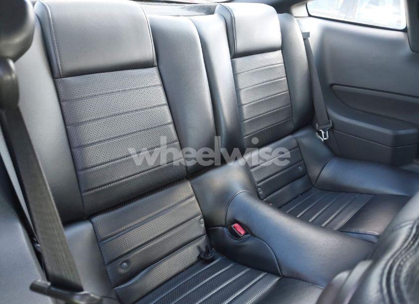 Photo 8 of 2007 Ford Mustang GT DELUXE/GT PREMIUM (VIN 1ZVFT82H175287958)