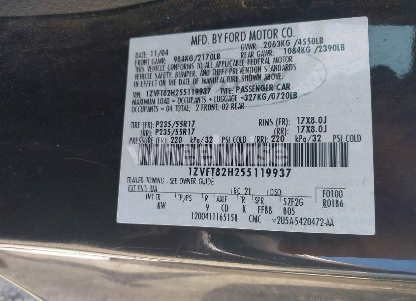 Photo 9 of 2005 Ford Mustang GT DELUXE/GT PREMIUM (VIN 1ZVFT82H255119937)