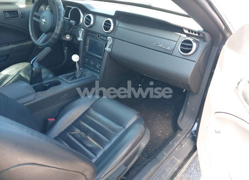 Photo 5 of 2005 Ford Mustang GT DELUXE/GT PREMIUM (VIN 1ZVFT82H255205166)