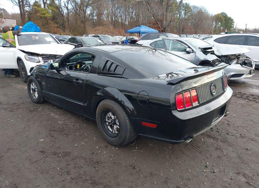 Photo 3 of 2007 Ford Mustang GT DELUXE/GT PREMIUM (VIN 1ZVFT82H275342448)
