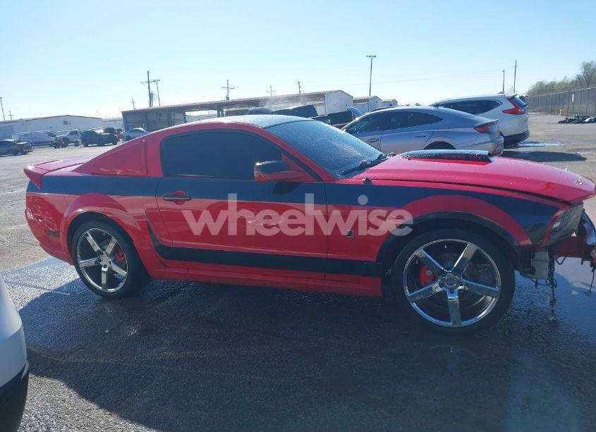 Photo 13 of 2005 Ford Mustang GT DELUXE/GT PREMIUM (VIN 1ZVFT82H355187180)