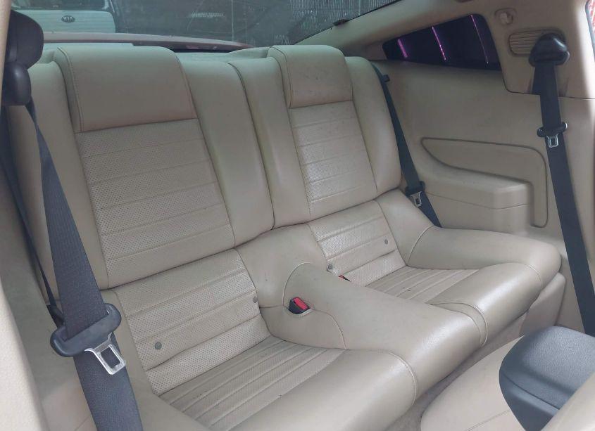 Photo 8 of 2005 Ford Mustang GT DELUXE/GT PREMIUM (VIN 1ZVFT82H355227127)