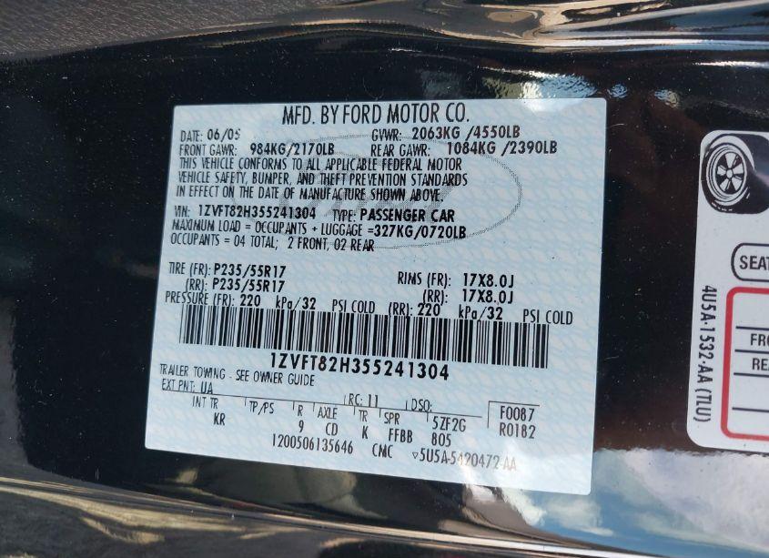 Photo 9 of 2005 Ford Mustang GT DELUXE/GT PREMIUM (VIN 1ZVFT82H355241304)