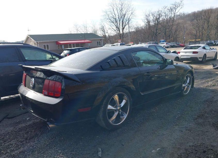 Photo 4 of 2007 Ford Mustang GT DELUXE/GT PREMIUM (VIN 1ZVFT82H375243699)