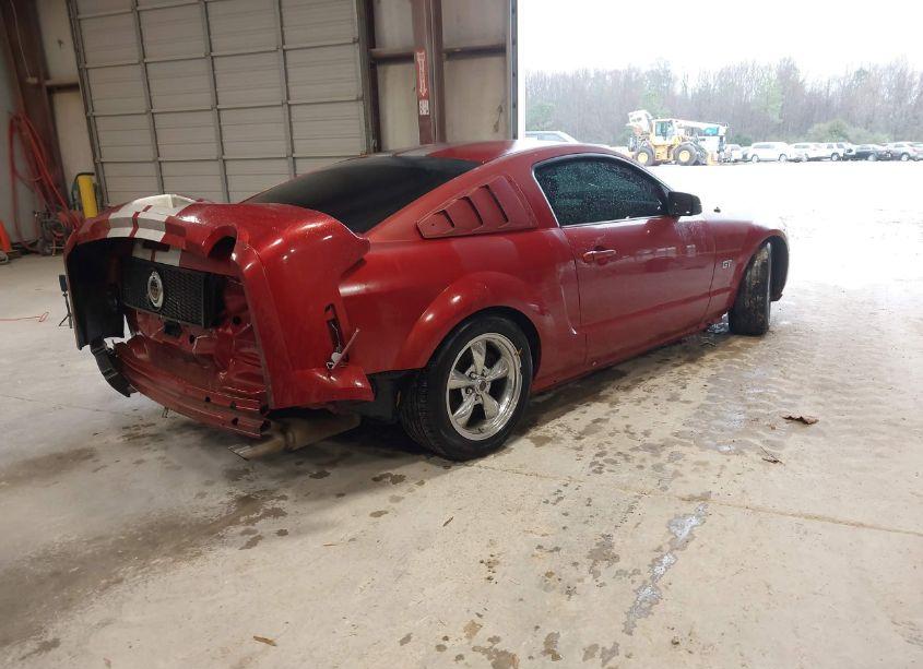 Photo 4 of 2007 Ford Mustang GT DELUXE/GT PREMIUM (VIN 1ZVFT82H375252368)