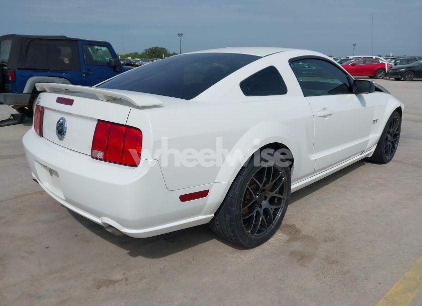 Photo 4 of 2006 Ford Mustang GT (VIN 1ZVFT82H465152018)