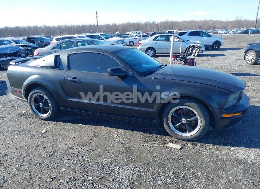 Photo 13 of 2006 Ford Mustang GT (VIN 1ZVFT82H465204053)