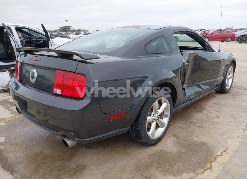 Photo 4 of 2007 Ford Mustang GT DELUXE/GT PREMIUM (VIN 1ZVFT82H475366296)