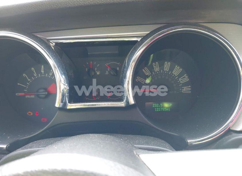 Photo 7 of 2005 Ford Mustang GT DELUXE/GT PREMIUM (VIN 1ZVFT82H555103019)
