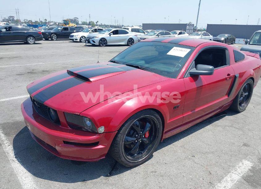 Photo 2 of 2006 Ford Mustang GT (VIN 1ZVFT82H565128505)