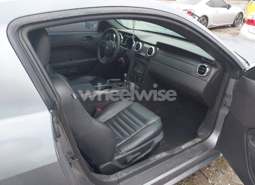 Photo 5 of 2007 Ford Mustang GT DELUXE/GT PREMIUM (VIN 1ZVFT82H575260357)