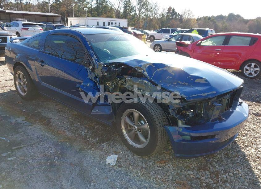 2006 Ford Mustang GT (VIN 1ZVFT82H665227995) main photo