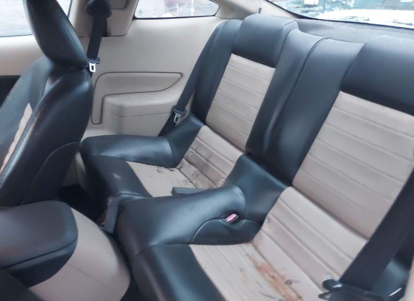 Photo 8 of 2007 Ford Mustang GT DELUXE/GT PREMIUM (VIN 1ZVFT82H675224631)